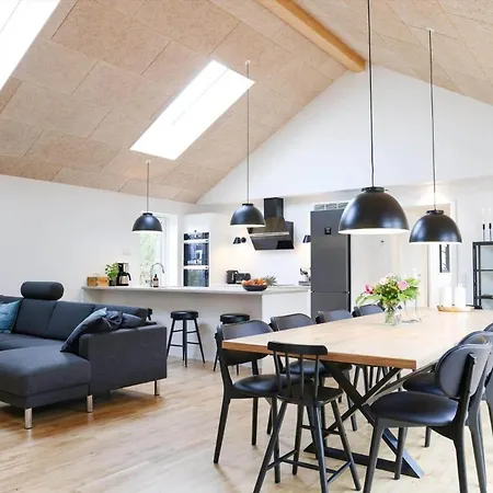 14232-grevinge-digevej-3 * Grevinge